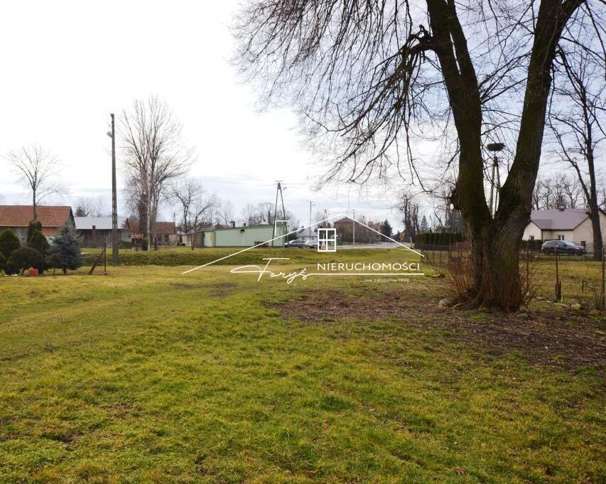 Atrakcyjna działka w centrum Leszna (Podkarpacie). Podkarpackie. Leszno. Sprzedaż działek
