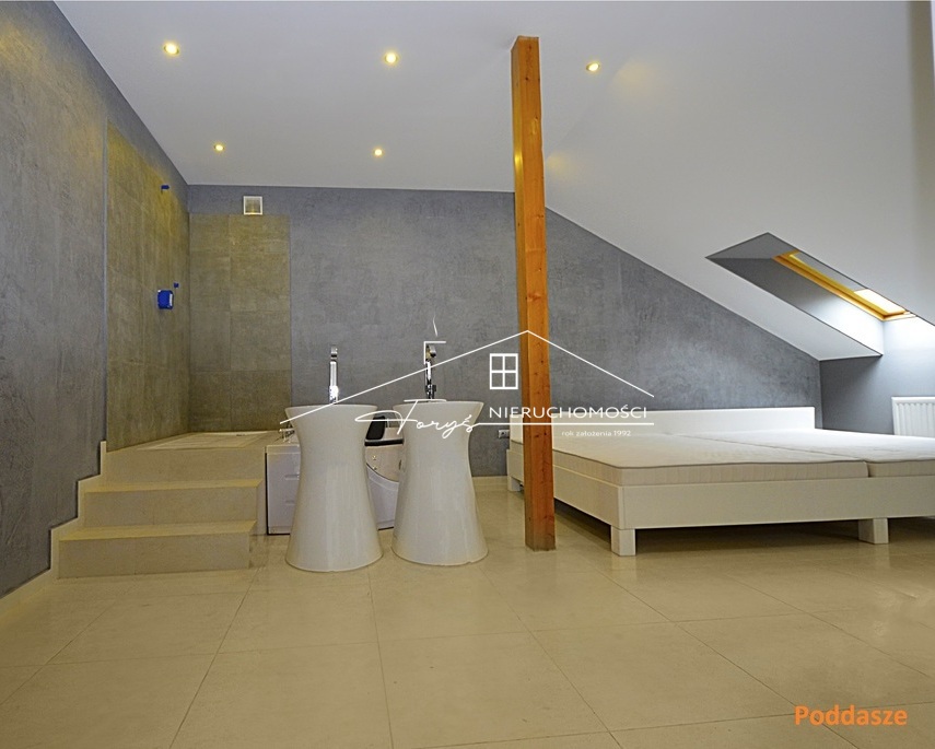 Luksusowy dwupoziomowy apartament 237m w centrum Jarosławia  projekt renomowanego biura