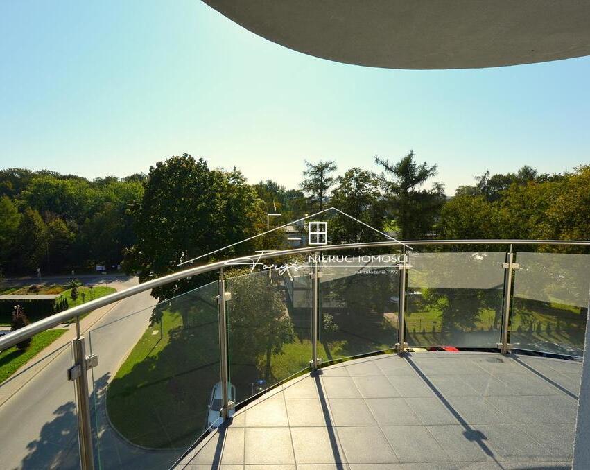 Przestronny 2-pokojowy apartament 75 m z balkonem  Jarosław, os. Widokowe Tarasy