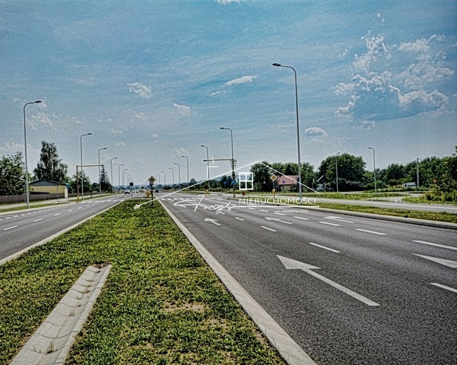 Biurowiec 1655 m na sprzedaż  Przemyśl, ul. Lwowska, przy obwodnicy i trasie do granicy