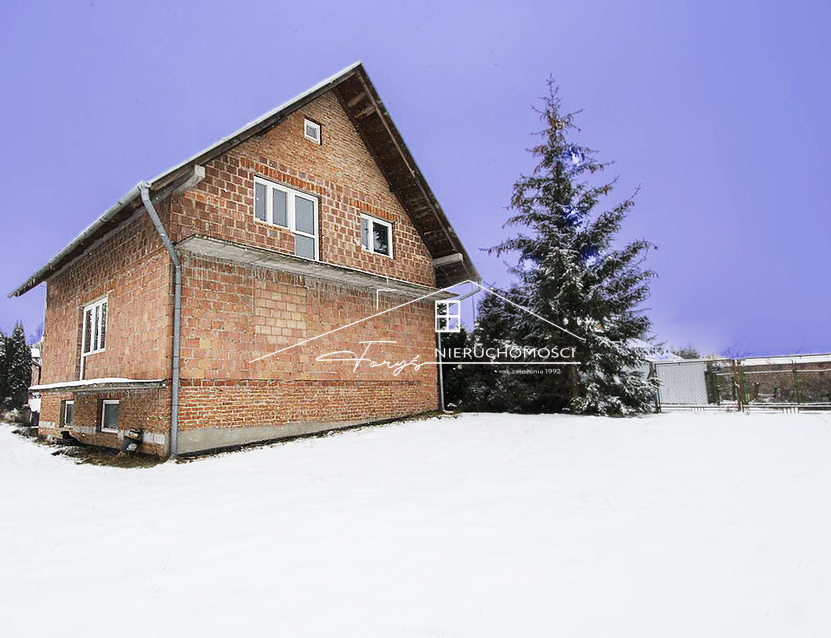 Dom jednorodzinny w stanie surowym zamkniętym na sprzedaż  Jarosław, ul. Przygrodzie, działka 9,56a