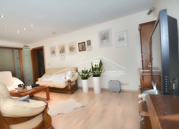 Komfortowy dom 350m po generalnym remoncie w Ostrowie k. Przemyśla  wysoki standard, ogród, fotowoltaika