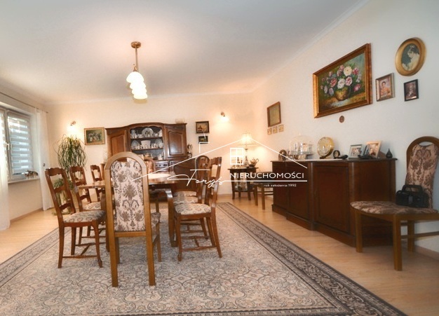 Komfortowy dom 350m po generalnym remoncie w Ostrowie k. Przemyśla  wysoki standard, ogród, fotowoltaika