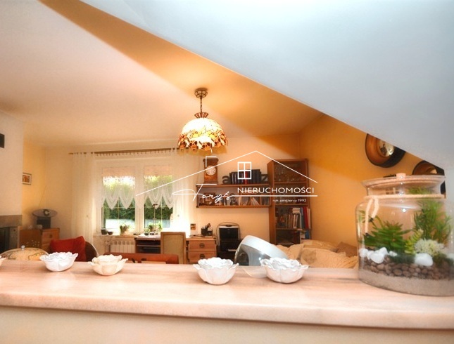 Komfortowy dom 350m po generalnym remoncie w Ostrowie k. Przemyśla  wysoki standard, ogród, fotowoltaika