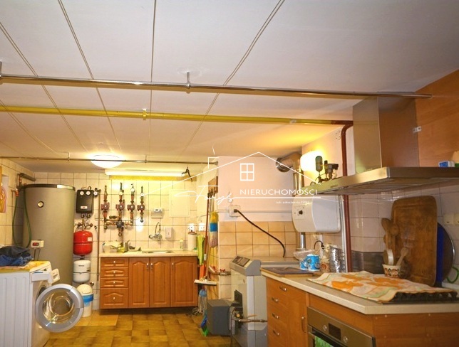 Komfortowy dom 350m po generalnym remoncie w Ostrowie k. Przemyśla  wysoki standard, ogród, fotowoltaika