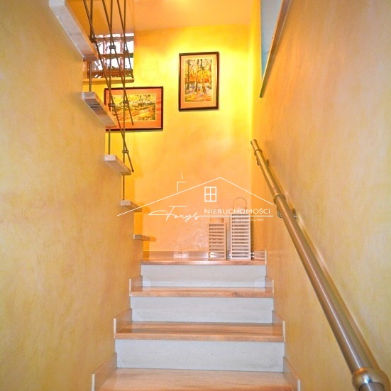 Komfortowy dom 350m po generalnym remoncie w Ostrowie k. Przemyśla  wysoki standard, ogród, fotowoltaika