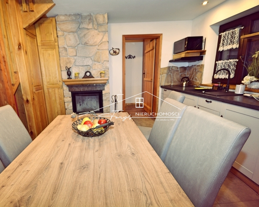 Wapowce  stylowy dom z tarasem w zaciszu Doliny Sanu