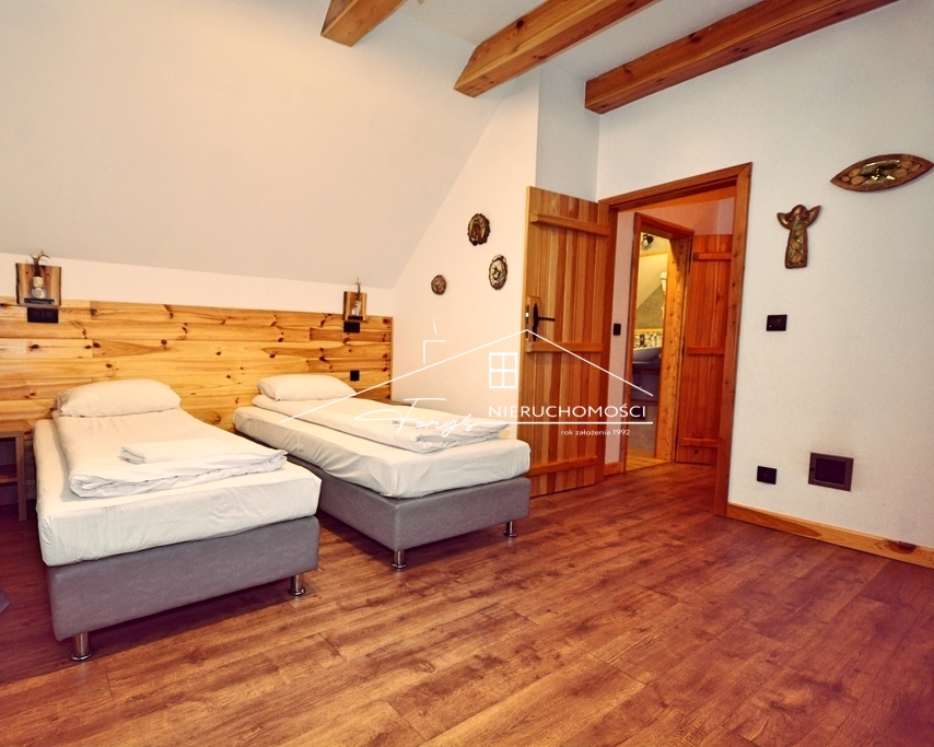 Wapowce  stylowy dom z tarasem w zaciszu Doliny Sanu