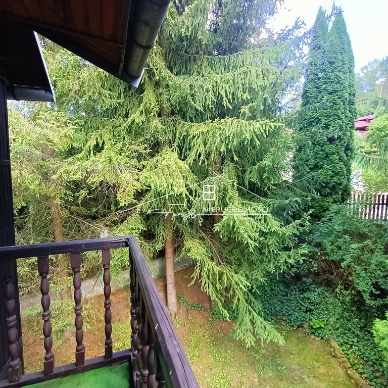 Całoroczny dom z tarasem na strzeżonym osiedlu w Krasicach  idealny do zamieszkania lub wynajmu