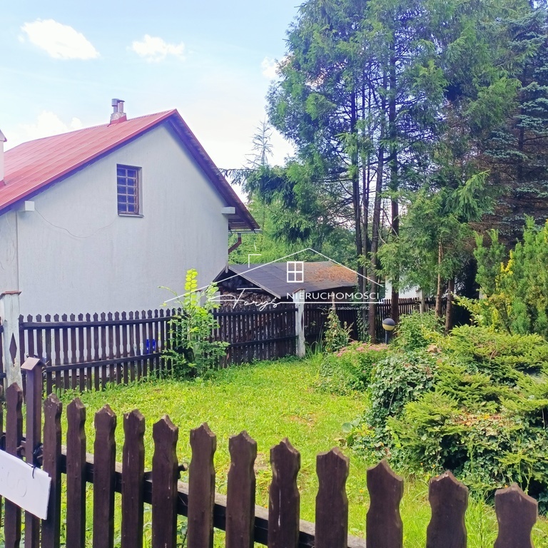 Całoroczny dom z tarasem na strzeżonym osiedlu w Krasicach  idealny do zamieszkania lub wynajmu