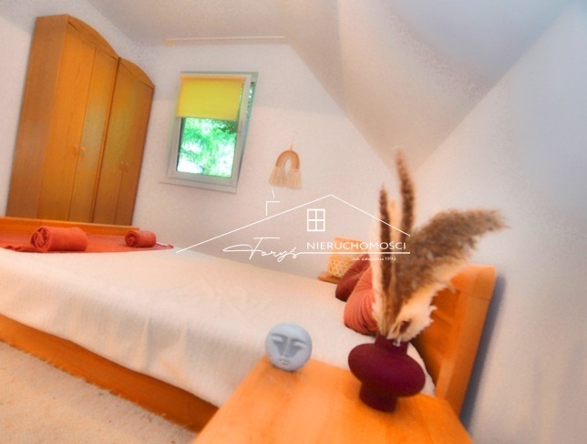 Olszany  letniskowy dom z basenem i dużą działką w malowniczej Dolinie Sanu