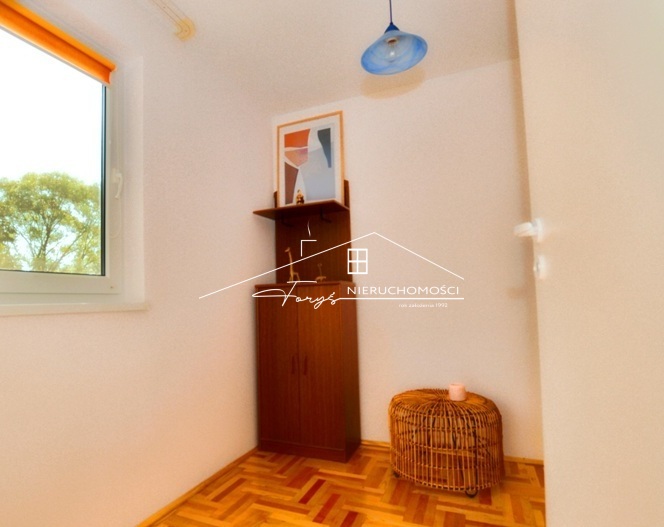 Olszany  letniskowy dom z basenem i dużą działką w malowniczej Dolinie Sanu