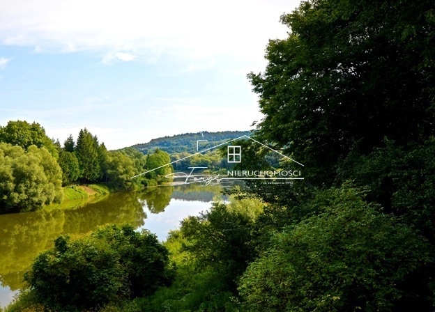 Olszany  letniskowy dom z basenem i dużą działką w malowniczej Dolinie Sanu