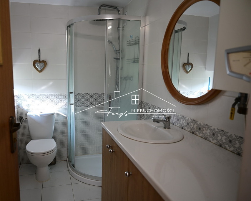 Spokojne otoczenie sprzyja odpoczynkowi i codziennemu relaksowi.