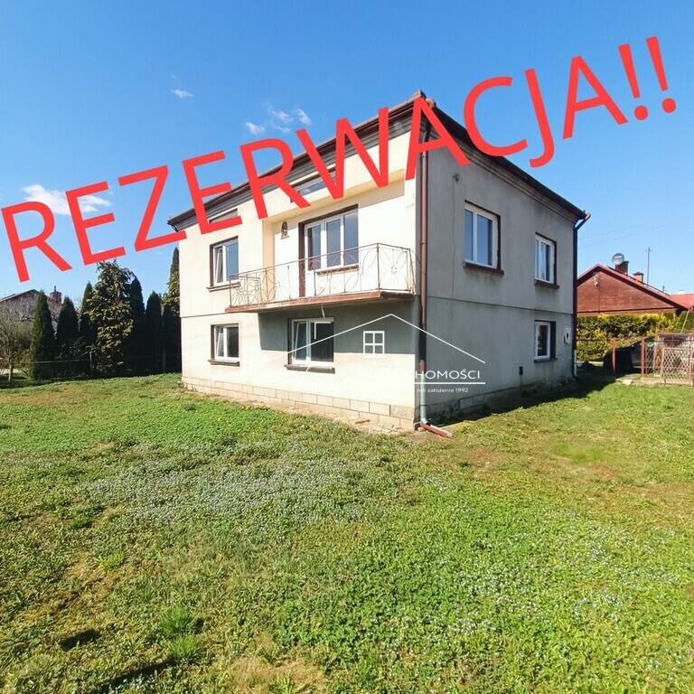 Dom wolnostojący z garażem i budynkiem gospodarczym  Ostrów k. Przemyśla, 183m, 3 działki