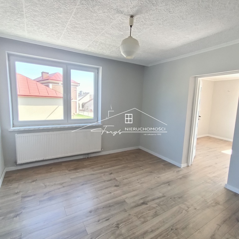 Dom wolnostojący z garażem i budynkiem gospodarczym  Ostrów k. Przemyśla, 183m, 3 działki