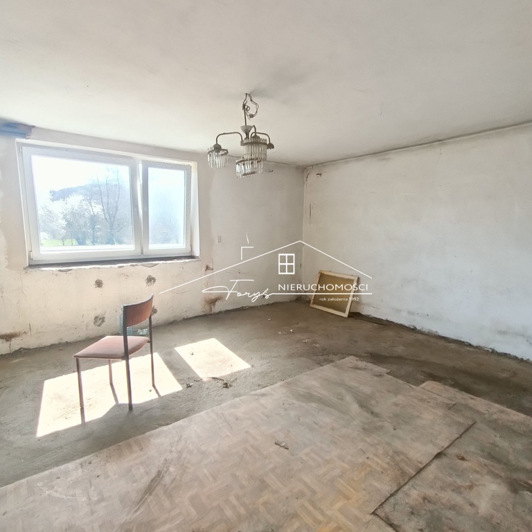 Dom wolnostojący z garażem i budynkiem gospodarczym  Ostrów k. Przemyśla, 183m, 3 działki