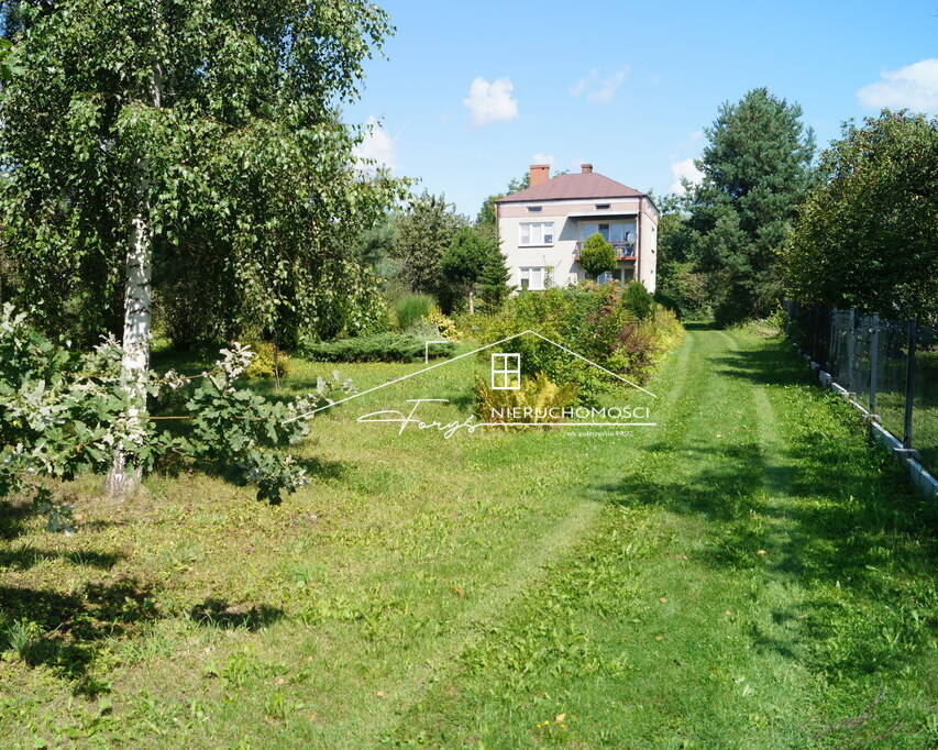 Na sprzedaż dom z budynkiem gospodarczym na pięknej 42-arowej działce  Stary Dzików, pow. lubaczowski