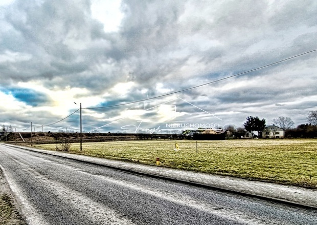 Uzbrojona działka budowlana z WZ w Buszkowiczkach  świetna lokalizacja i dojazd