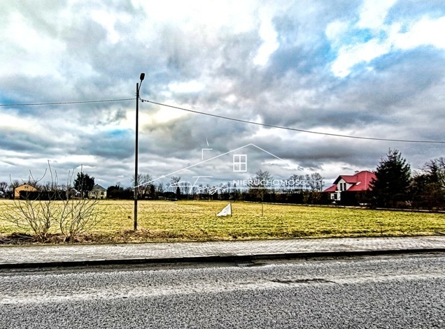 Uzbrojona działka budowlana z WZ w Buszkowiczkach  świetna lokalizacja i dojazd