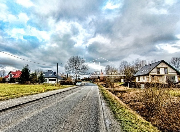 Uzbrojona działka budowlana z WZ w Buszkowiczkach  świetna lokalizacja i cena