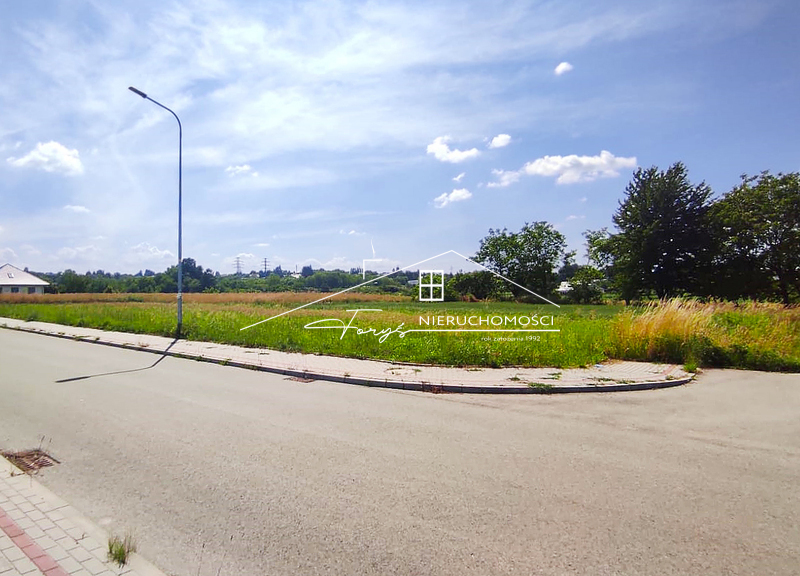 Działka budowlana 11,92 a w Jarosławiu przy ul. Łączności  media na działce, MPZP