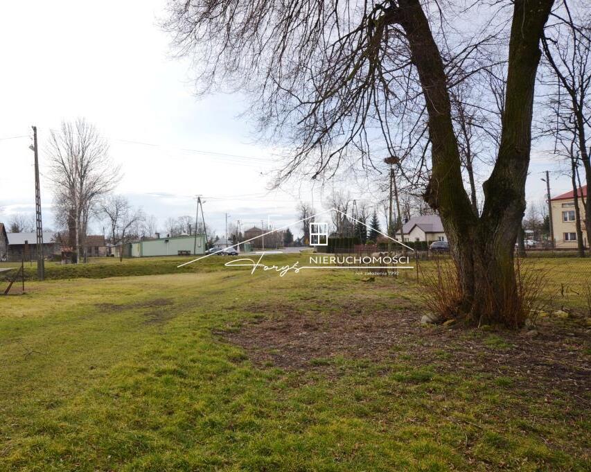 Działka budowlana 46 arów w Lesznie k. Przemyśla  atrakcyjna lokalizacja przy drodze powiatowej
