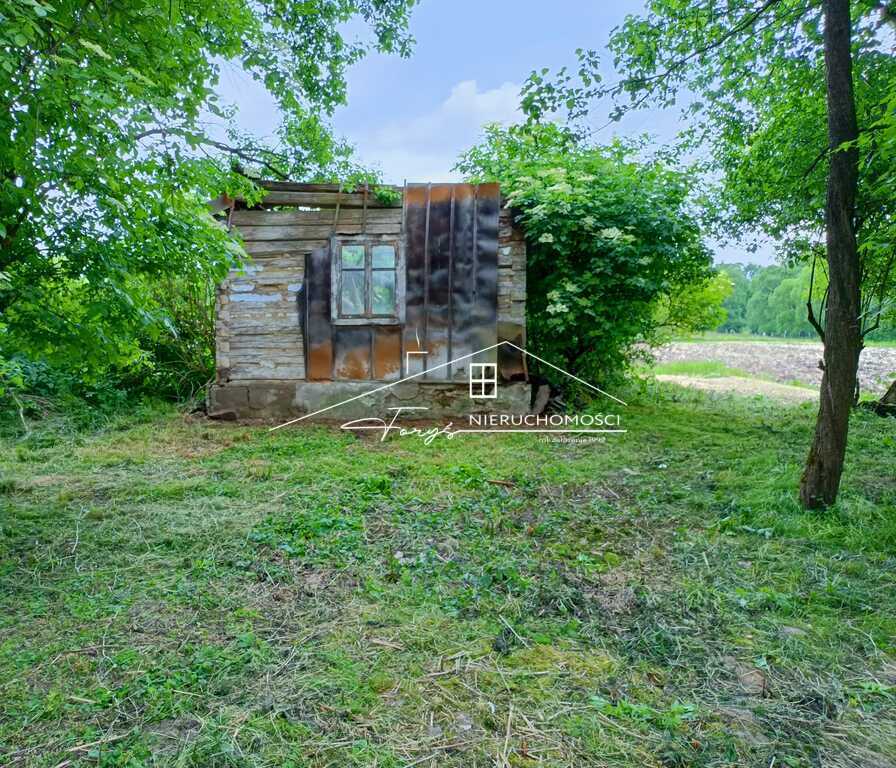 Na działce znajduje się studnia – dodatkowy atut dla przyszłych właścicieli.