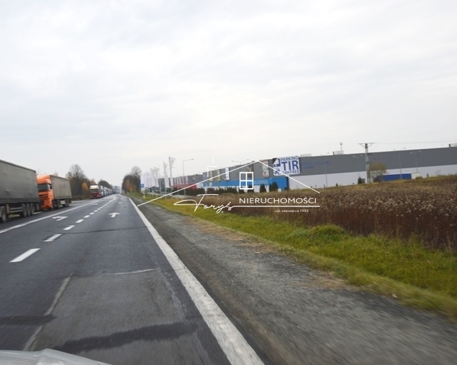 Ostatni węzeł A4 przed granicą – maksymalna ekspozycja na ruch tranzytowy.