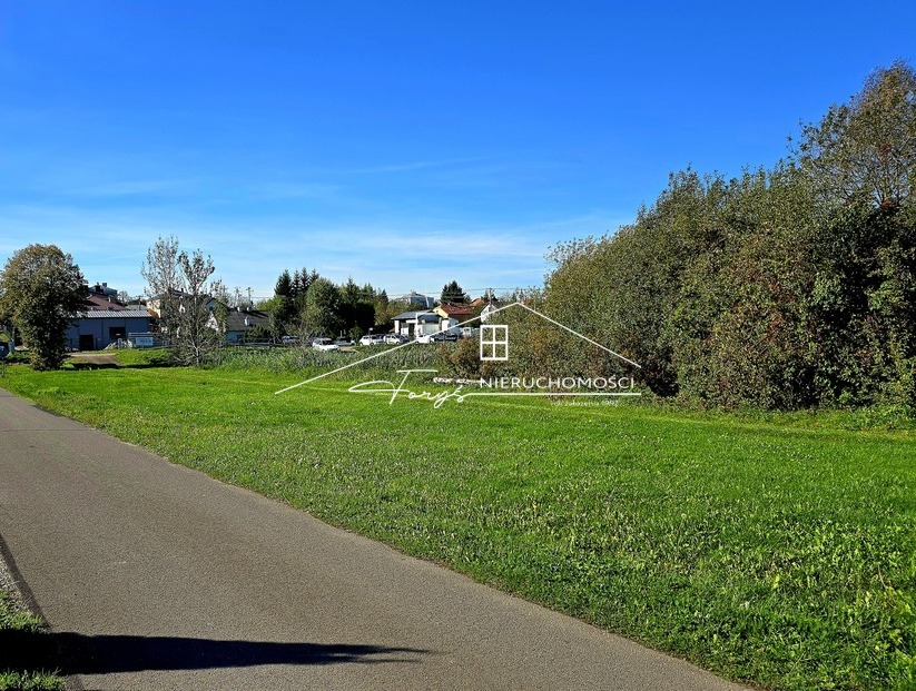Działka 15 arów przy DW884  Ostrów kPrzemyśla, idealna pod inwestycję