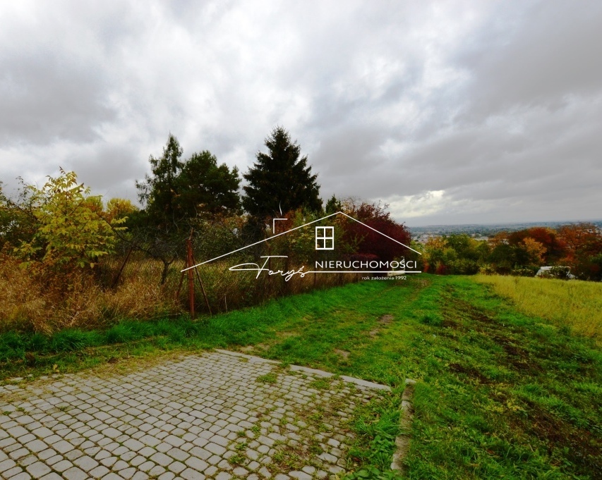 Działka inwestycyjna 2860m na sprzedaż  Przemyśl, ul. Sucharskiego, media, widokowa lokalizacja