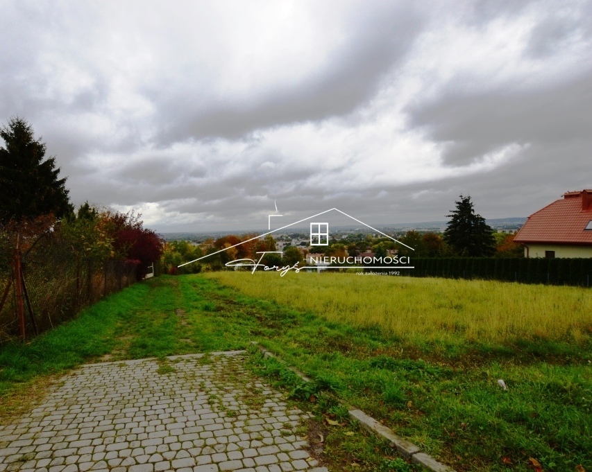 Działka inwestycyjna 2860m na sprzedaż  Przemyśl, ul. Sucharskiego, media, widokowa lokalizacja