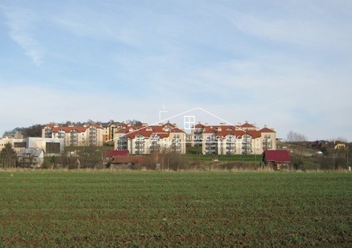 Działka rekreacyjna nad zalewem w Ostrowie  cisza, zieleń i bliskość Sanu