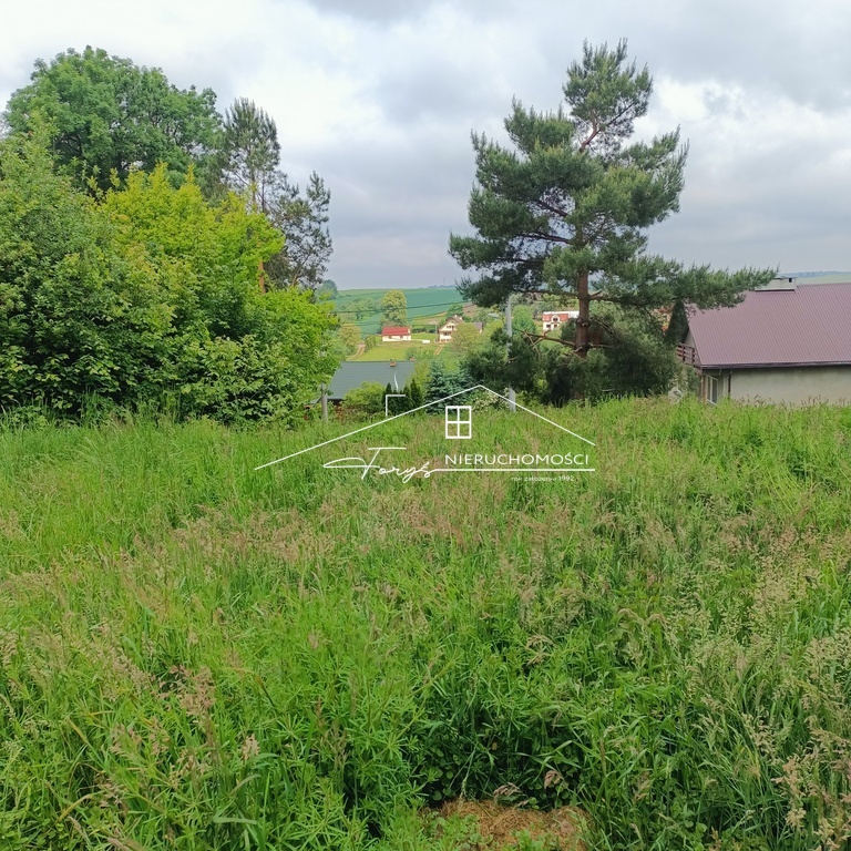 Działka budowlana 8 arów na sprzedaż  Ujkowice k. Przemyśla, spokojna okolica