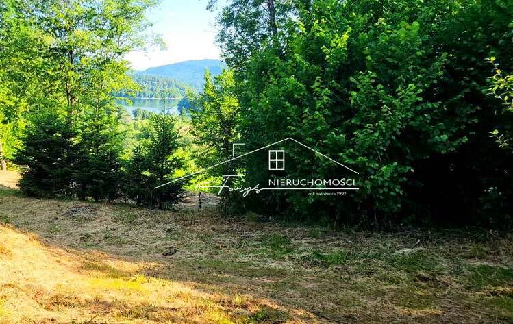 Regularny kształt zbliżony do kwadratu – łatwe i funkcjonalne planowanie.