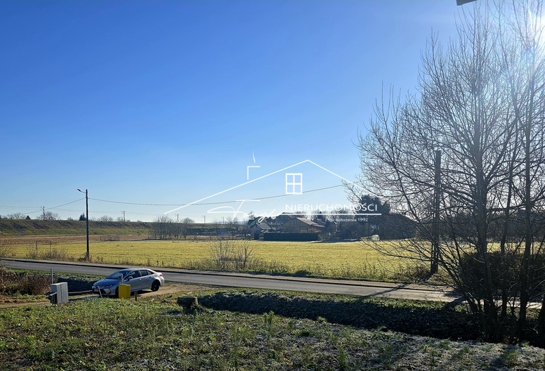 Świetne połączenie z Przemyślem, Żurawicą, autostradą i Rzeszowem.