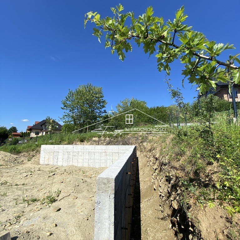 Na sprzedaż widokowa działka budowlana 12,68 ara  Ostrów k. Przemyśla, pełne uzbrojenie i świetna lokalizacja