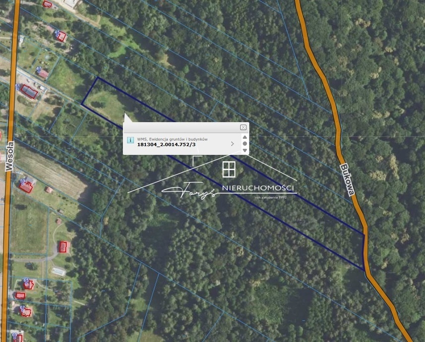Duża powierzchnia 1,54 ha zapewnia swobodę planowania zabudowy.