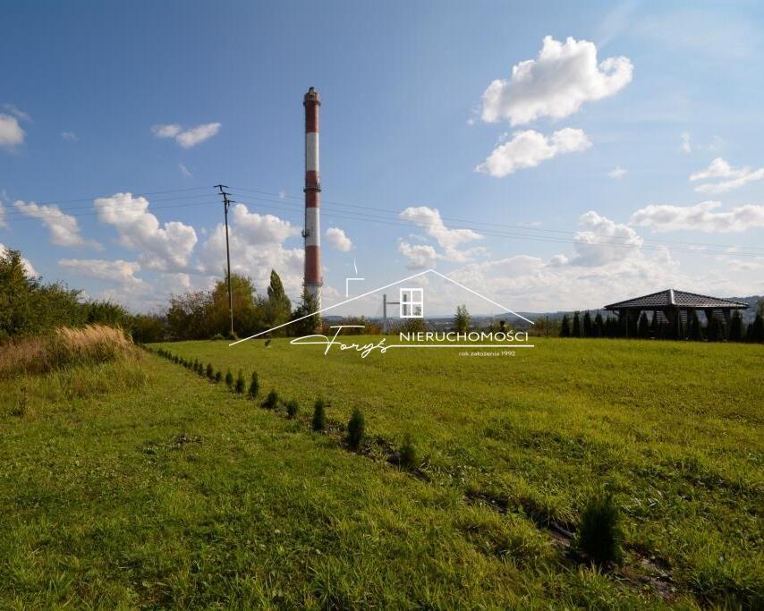 Działka budowlana 10,41 ar  Przemyśl, ul. Astronautów  Widok na panoramę miasta i obwodnicę