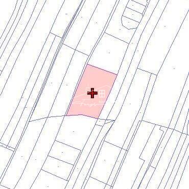 Doskonała działka inwestycyjna z przeznaczeniem mieszkaniowo-usługowym.