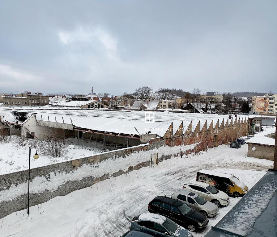 Teren inwestycyjny 9919m w centrum Kamiennej Góry  dawna tkalnia jedwabiu Floreta
