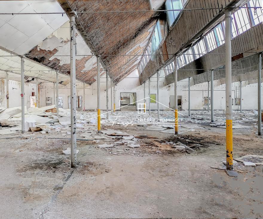 Teren inwestycyjny 9919m w centrum Kamiennej Góry  dawna tkalnia jedwabiu Floreta