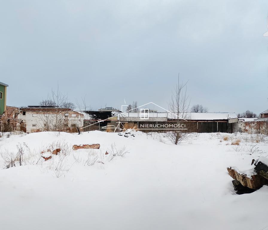 Teren inwestycyjny 9919m w centrum Kamiennej Góry  dawna tkalnia jedwabiu Floreta