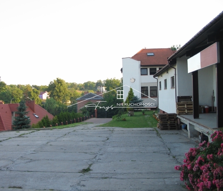 Obiekt mieszkalno-użytkowy 1800m w Przemyślu  idealny pod inwestycję i działalność gospodarczą