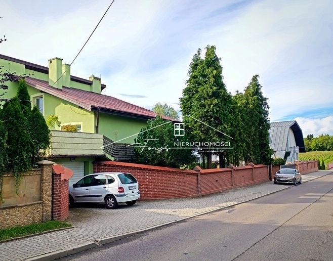 Obiekt handlowo-usługowy z domem mieszkalnym łącznie 1424m  Ostrów k. Przemyśla, idealny pod inwestycję