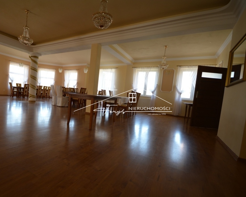 Obiekt inwestycyjny 496m w Przemyślu  idealny na przychodnię, dom seniora lub działalność usługową