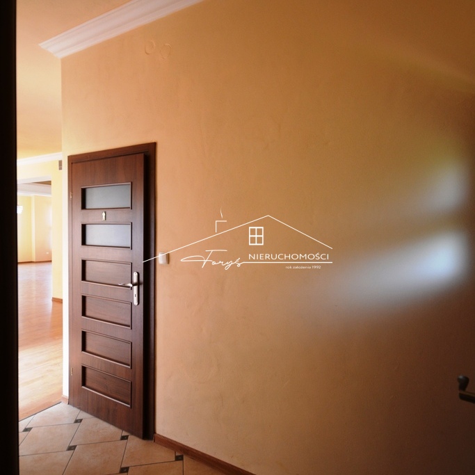 Obiekt inwestycyjny 496m w Przemyślu  idealny na przychodnię, dom seniora lub działalność usługową