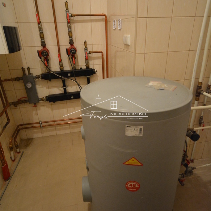 Obiekt inwestycyjny 496m w Przemyślu  idealny na przychodnię, dom seniora lub działalność usługową