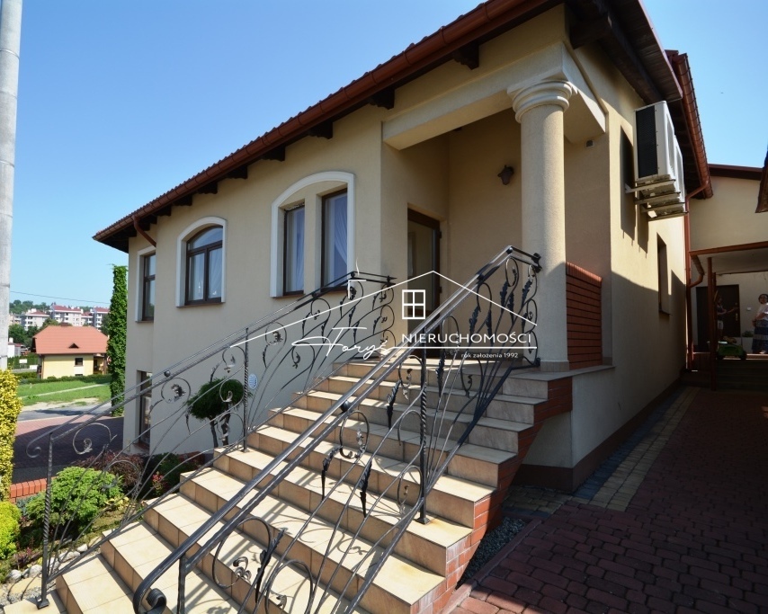 Przemyśl  obiekt inwestycyjny 496m na sprzedaż, idealny pod działalność usługową lub mieszkalną