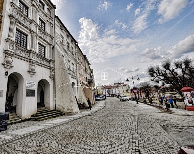 Kamienica inwestycyjna w centrum Przemyśla  gotowy projekt podziału i aparthotel